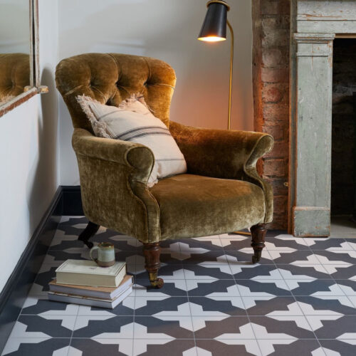 Crosses Black Roomset